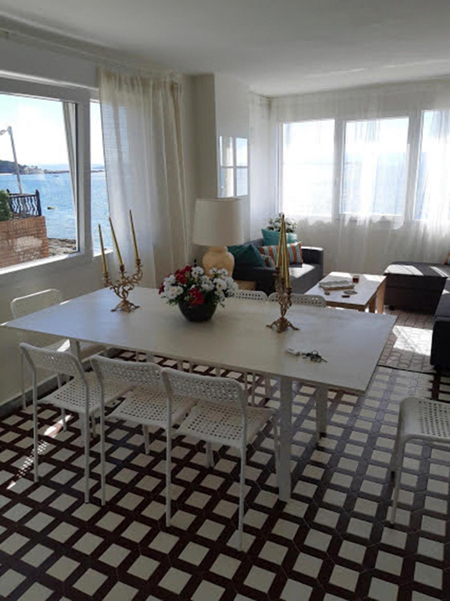 Apartamento Frente Al Mar Playa De Coroso Ribeira Exterior foto